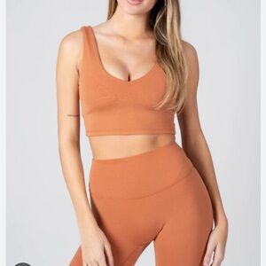 Reluna V Brami size small